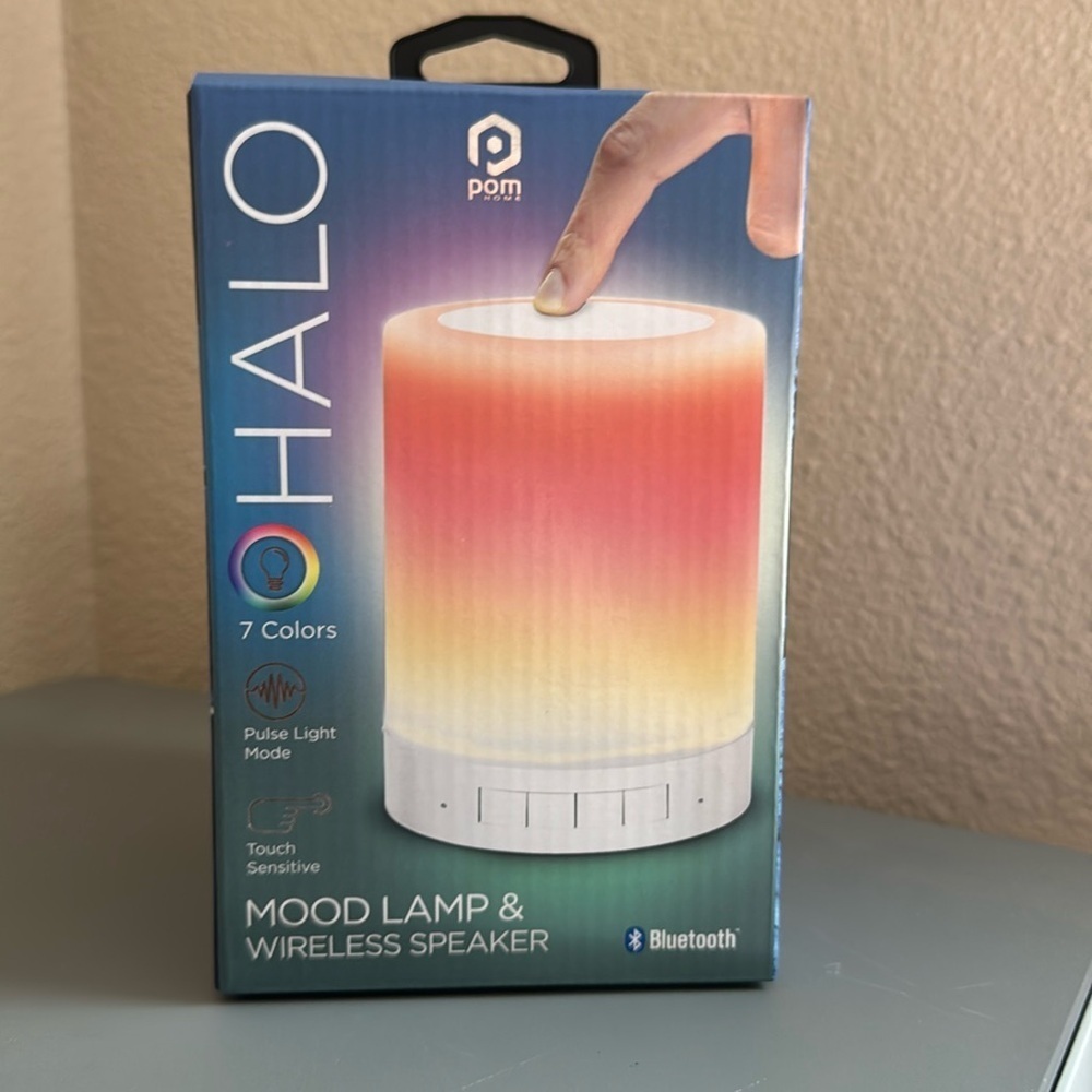 POM Gear Halo Touch Mood Lamp Bluetooth Speaker